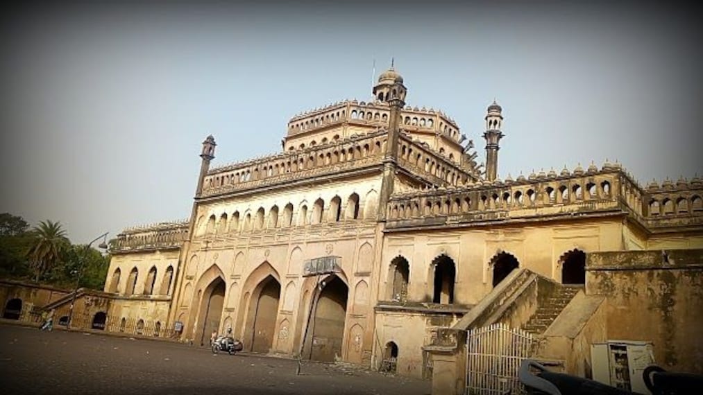 Rumi Darwaza-3